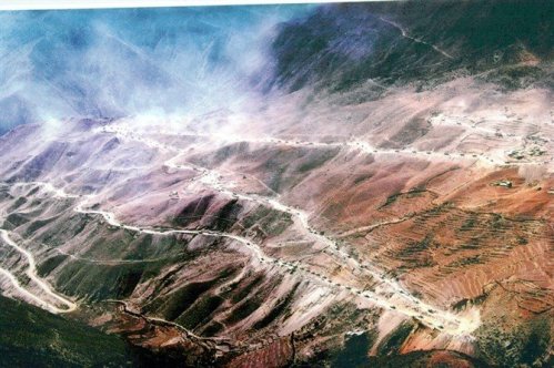 5. Jalan Raya Sichuan – Tibet di Cina5